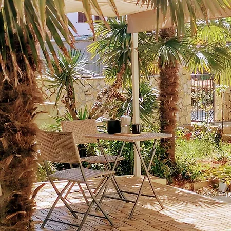 Apartment Sunny Side